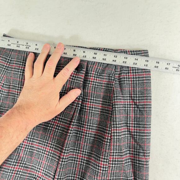 Karin Morgan Collection Wool Blend A-Line Mini Skirt Woman's 12 Black Red Plaid - Picture 9 of 12